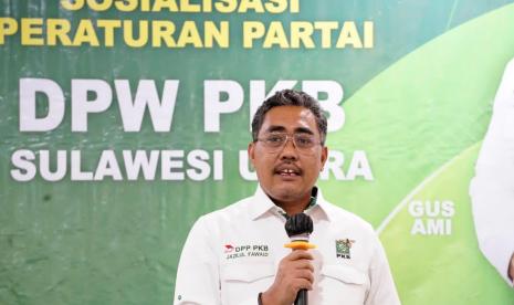 Wakil Ketua MPR Jazilul Fawaid mengajak kepada masyarakat untuk mengaktualisasikan nilai-nilai kepahlawanan. 