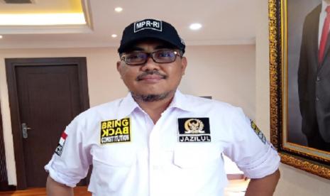 Wakil Ketua MPR Jazilul Fawaid meminta Pemerintah agar melindungi dan menjamin data-data yang dimiliki oleh masyarakat.