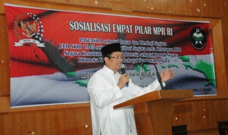 Wakil Ketua MPR Mahyudin.