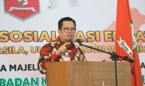 Wakil Ketua MPR Mahyudin dalam Sosialisasi Empat Pilar MPR RI kerjasama MPR dengan Badan Kerjasama Organisasi Wanita (BKOW) Provinsi Kalimantan Timur, Selasa (30/10).