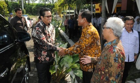 Wakil Ketua MPR Mahyudin ketika menyampaikan ceramah di SMKN 1 Cangkringan, Kabupaten Sleman, Yogyakarta, Kamis (28/4).