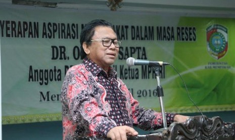 Wakil Ketua MPR Oesman Sapta.