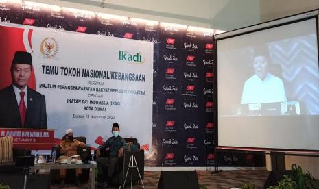 Wakil Ketua MPR RI Dr. H. M. Hidayat Nur Wahid MA dalam acara Temu Tokoh Nasional / Kebangsaan, kerjasama MPR dengan Pengurus Daerah Ikatan Da