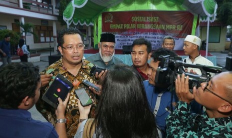 Wakil Ketua MPR RI Dr Mahyudin, ST, MM