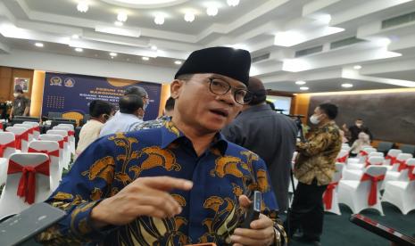 Wakil Ketua MPR RI yang juga Waketum DPP PAN, Yandri Susanto di Kompleks Parlemen Senayan, Jakarta Pusat, Kamis (4/8). 