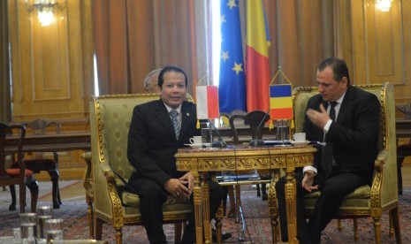 Wakil Ketua Parlemen Rumania, Petru Gabriel Vlase bertemu dengan Wakil Ketua DPR RI Taufik Kurniawan