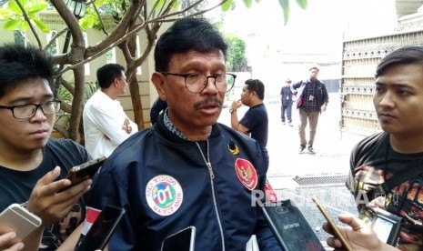 Wakil Ketua Tim Kampanye Nasional (TKN), Johnny G. Plate  di Posko TKN, Menteng, Jakarta Pusat, Selasa (19/2).