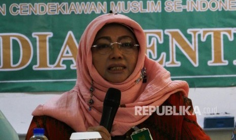  Wakil Ketua Umum ICMI Sri Astuti Bukhari