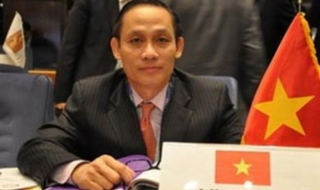 Wakil Menteri Luar Negeri Vietnam Le Hoai Trung