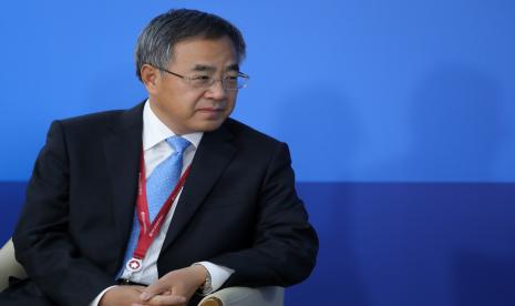 Wakil Perdana Menteri China Hu Chunhua menghadiri pertemuan dengan Presiden Rusia Putin di sela-sela Forum Ekonomi Timur 2019 Vladivostok, Rusia, 05 September 2019. Forum Ekonomi Timur 2019 berlangsung di Vladivostok dari 04 hingga 06 September.