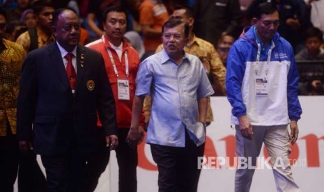 Wakil Presiden Jusuf Kalla menghadiri pertandingan Invitation Tournament Asian Games 2018 cabang olahraga Taekwondo di JIexpo Jakarta, Sabtu (10/2).