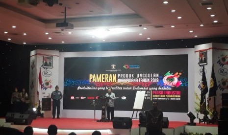 Wakil Presiden Jusuf Kalla saat membuka peresmian Pameran Produk Unggulan Narapidana tahun 2019 di Gedung Kementerian Perindustrian, Jakarta, Selasa (26/3).