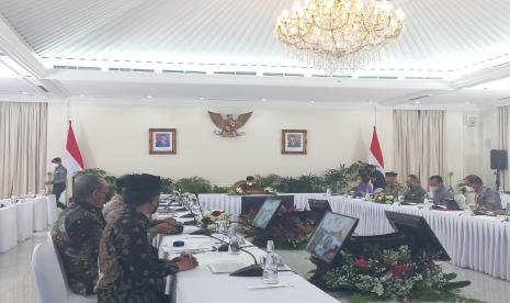 Komite Nasional Ekonomi dan Keuangan Syariah menyampaikan dukungan penyaluran pembiayaan syariah terintegrasi untuk UMKM telah diberikan dengan total mencapai sekitar Rp 135,1 triliun.