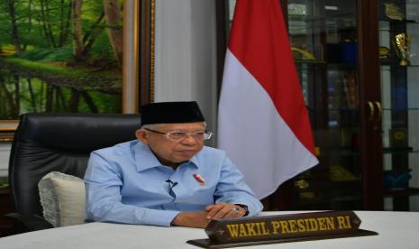 Wakil Presiden Ma'ruf Amin saat memberikan orasi ilmiah di acara Dies Natalis Universitas Brawijaya (UB) ke-59,  Rabu (5/1). Wapres meminta perguruan tinggi mampu memberikan solusi atas pemasalahan pengangguran di Indonesia dan di ASEAN melalui penguatan kerja sama di bidang ketenagakerjaan.