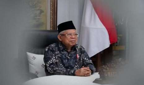 Wakil Presiden Ma'ruf Amin meminta agar ego sektoral lembaga dalam program percepatan penurunan stunting dihilangkan. Wapres menekankan kolaborasi dan konvergensi semua pihak menjadi kata kunci untuk memastikan program-program penurunan stunting dapat berjalan dengan baik. (Foto: Maruf Amin)