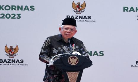 Wakil Presiden RI, KH Maruf Amin mendorong Badan Amil Zakat Nasional (Baznas) untuk menjalankan tiga strategi dalam menciptakan transformasi tata kelola dana sosial syariah, seperti zakat, infak, dan sedekah (ZIS), agar lebih menyejahterakan umat.