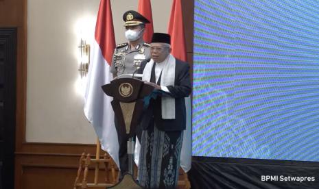 Wapres Singgung Pengiriman Mahasiswa Saat Bertemu Wakil Grand Syekh Al-Azhar . Foto: Wakil Presiden (Wapres) Ma`ruf Amin dalam pembukaan Ijtima Ulama.