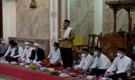 Wali Kota Depok, Mohammad Idris meresmikan Masjid Al Qodaf di Kecamatan Beji, Kota Depok, Sabtu (26/3/2022).