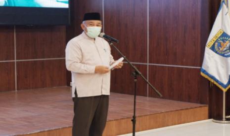 Wali Kota Depok, Mohammad Idris. Sebanyak 243 Pegawai Pemerintah dengan Perjanjian Kerja (PPPK) resmi dilantik dan diambil sumpahnya oleh Wali Kota Depok, Mohammad Idris, Senin (11/4/2022).