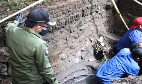 Wali Kota Malang, Sutiaji meninjau beberapa titik banjir, Rabu (6/1).