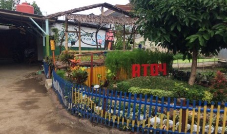 Wali Kota Tasikmalaya Budi Budiman meresmikan kampung ramah anak di RW 03, Kelurahan Sukamanah, Kecamatan Cipedes, Kota Tasikmalaya, Jumat (28/6).