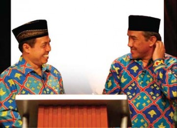 Wali Kota Nur Mahmudi Ismail dan Wakil Wali Kota Idris Abdul Shomad