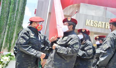 Wamenhan Sakti Wahyu Trenggono berbincang dengan Kepala BIN Jenderal (Purn) Budi Gunawan.