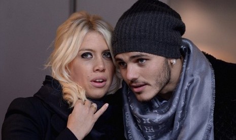 Wanda Nara (kiri) dan Mauro Icardi