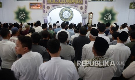 Apa Hukumnya Shalat Jenazah untuk Koruptor? Foto ilustrasi