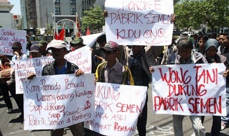 Warga Rembang mendukung pembangunan pabrik semen