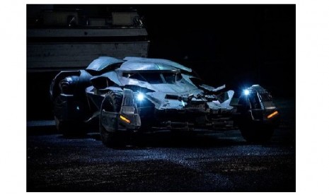 Warner Bros Tambah Koleksi Batmobile di Paket Tur Terbaru