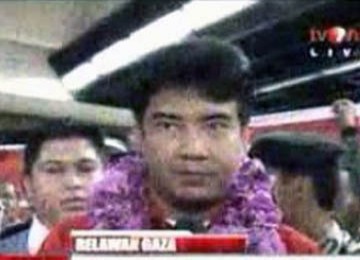 Wartawan TvOne, Muhammad Yasin yang ikut di kapal bantuan Gaza Mavi Marmara yang diserang tentara Israel, Senin (31/5)