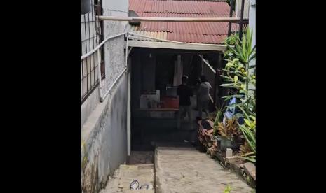 Warung Ibu Gaul, lokasi perundungan anak Binus School BSD. Sosiolog sebut masuk genk di sekolah elit seperti Binus School jadi kebanggaan.