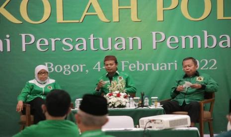 Wasekjen DPP PPP Idy Muzayyad menyebut usulan penundaan Pemilu 2024 sebagai upaya mencedarai hak politik rakyat. 