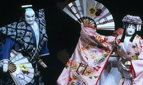 Wayang Bunraku.