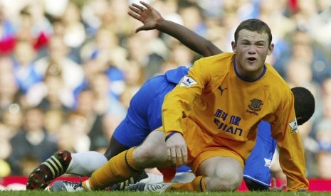 Wayne Rooney saat membela Everton di tahun 2004 (ilustrasi).