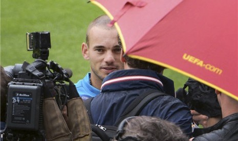  Wesley Sneijder 