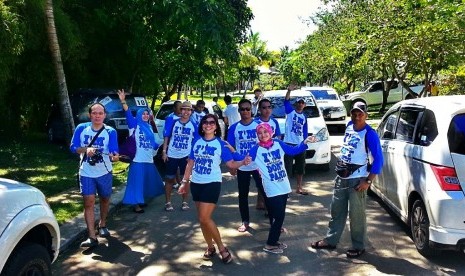 White Car Community Bekasi (White SekSi) gelar konvoi ke Tanjung Lesung, Jawa Barat, pada Sabtu (8/6) hingga Minggu (9/6). 