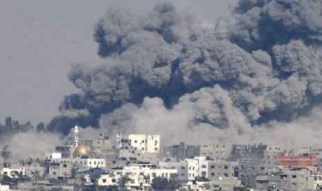 Wilayah Jalur Gaza dibombardir militer Israel.