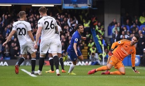 Winger Chelsea Pedro Rodriguez (kedua kanan) saat menjebol gawang Fulham.