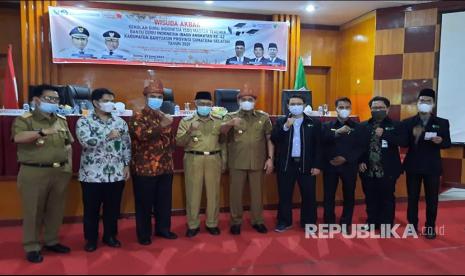 Wisuda Akbar Sekolah Guru Indonesia Master Teacher Bantu Guru Indonesia (SGI MT BAGI)  Angkatan ke-42 wilayah Sumsel, Kabupaten Banyuasin, berjalan dengan lancar dengan diikuti sebanyak 33 Guru pada Senin (21/06).  