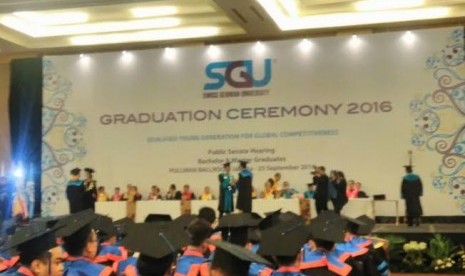 Wisuda kampus SGU angkatan ke 13, Ahad (25/9).