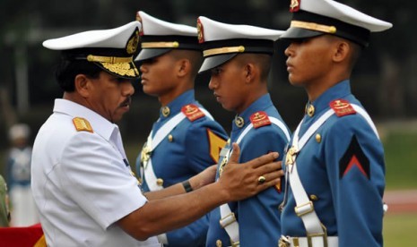 Wisuda Prajurit Taruna Akademi TNI tahun Ajaran di Akademi Militer Magelang, Jawa Tengah, (26/10/2011)