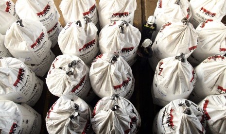 Sacks of nickel ore are ready to be transported to the port in Sorowako, in Indonesia's South Sulawesi Province. (File photo)