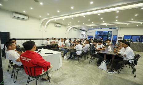 Workshop kewirausahaan untuk siswa-siswi SMA/K dari berbagai sekolah di Kubu Raya dan Kota Pontianak.