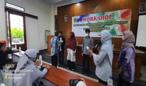 Workshop pembinaan pembudayaan gerakan literasi sekolah jenjang SMP berlangsung pada Rabu-Jumat, 18-20 November 2020.