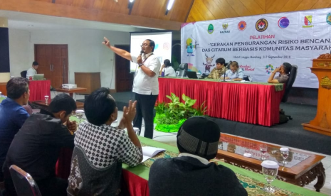 Workshop Pengurangan Risiko Bencana Berbasis Komunitas Masyarakat di Bandung, Jawa Barat. 