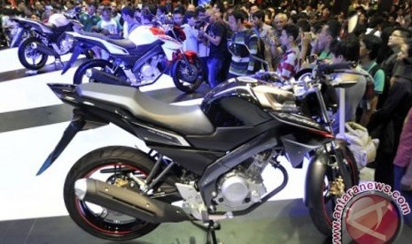 Yamaha New Vixion saat peluncurannya pada pameran Jakarta Motor Cycle Show di JCC Senayan, Oktober 2012