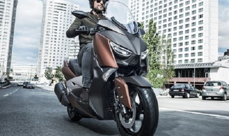 Yamaha XMAx