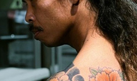 Yayan Ruhian dalam film Yakuza Apocalypse 